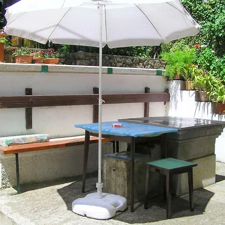 Portoncino Apartment *